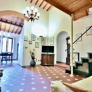 https://typical-apartment-in-the-historic-centre.it-tuscanyhotel.com